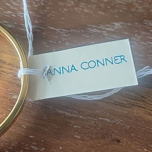 NWT Janna Conner Pink Agate Ruby 18kt Gold Bracelet Good Luck Cuff Bangle Dainty - Picture 3 of 12